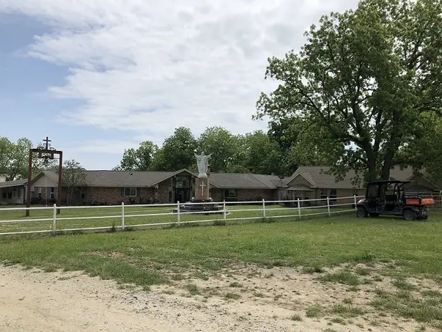 Đan Viện Biển Đức Thiên Tâm Texas - Trang Nhà