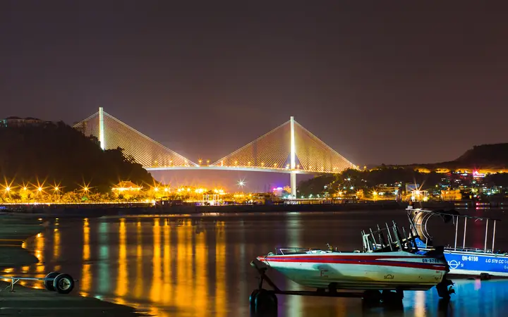 Take A Stroll Over Bai Chay Bridge. Take A Stroll Over Bai Chay Bridge.