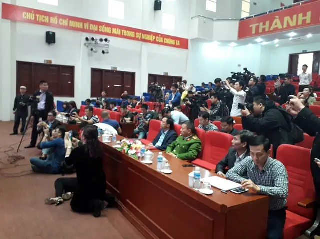 Thông Tin Về Chùa Ba Vàng
