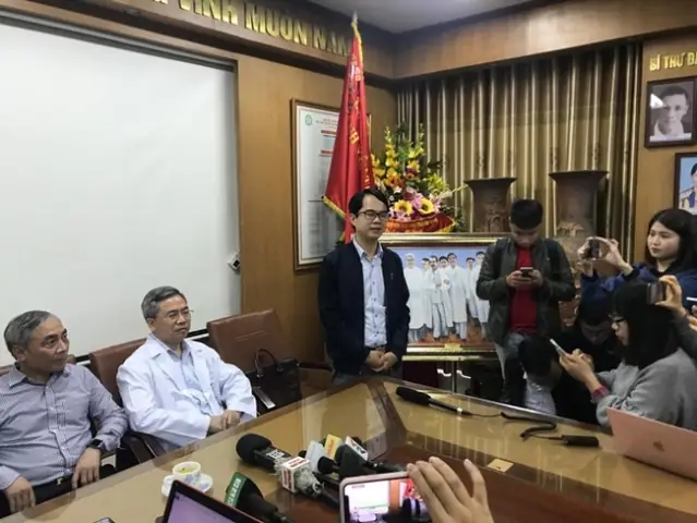 Thông Tin Về Chùa Ba Vàng