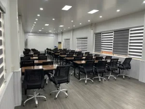 Phòng Tổ Chức Đào Tạo Lớn (50 – 100 Người) Diện Tích 120m2 Tại Push