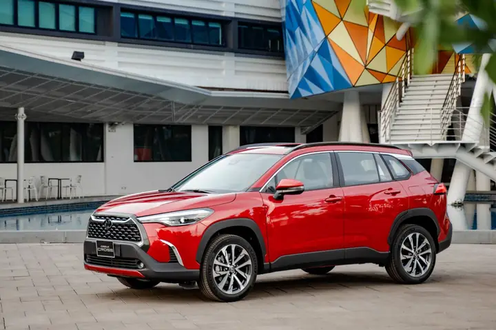 Cho Thuê Xe 5 Chỗ Toyota Corolla Cross