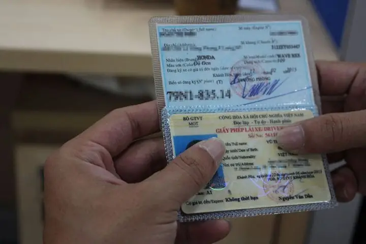 Chuẩn Bị Giấy Tờ Tuỳ Thân Chuẩn Bị Giấy Tờ Tuỳ Thân