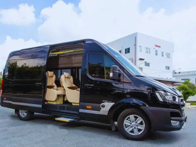 Giá Thuê Xe Limousine 9 Chỗ Từ Nha Trang Đi Đà Lạt Giá Thuê Xe Limousine 9 Chỗ Từ Nha Trang Đi Đà Lạt