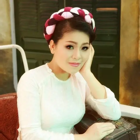 Thương Về Cố Đô - Anh Thơ