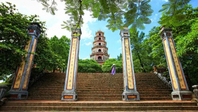 Sự Tích Chùa Thiên Mụ Sự Tích Chùa Thiên Mụ