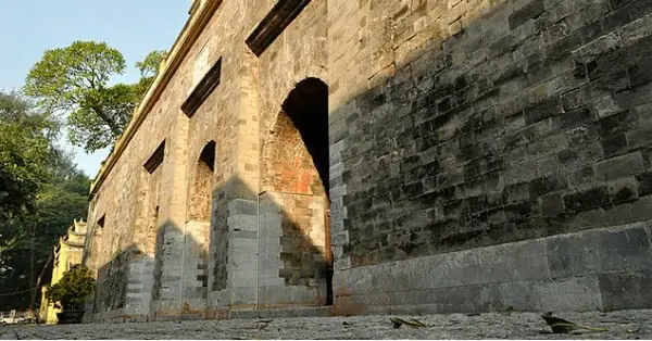 Doan Mon (main Gate)
