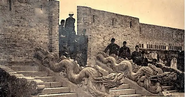 Kinh Thien Palace