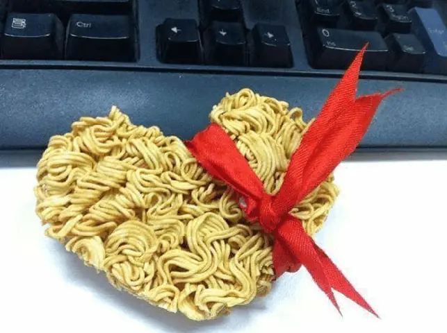 Lời Chúc Valentine Hài Hước Từ Cộng Đồng Mạng