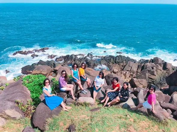 Tour Cù Lao Xanh 2 Ngày 1 Đêm: Hành Trình Đắm Chìm Trong Biển Xanh Và Gió Lạnh