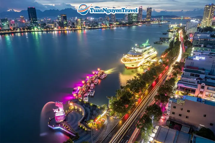 Tour Đà Nẵng Hội An Huế 3 Ngày 2 Đêm Tour Đà Nẵng Hội An Huế 3 Ngày 2 Đêm