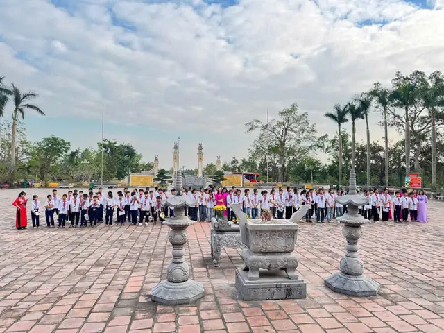 Giới Thiệu Tour Du Lịch Bạch Đằng Giang 2 Ngày 1 Đêm Trọn Gói