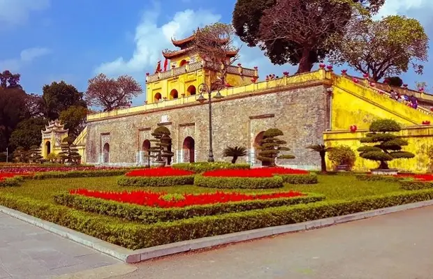 10. Tour Du Lịch Hà Nội - Hoàng Thành Thăng Long 10. Tour Du Lịch Hà Nội - Hoàng Thành Thăng Long