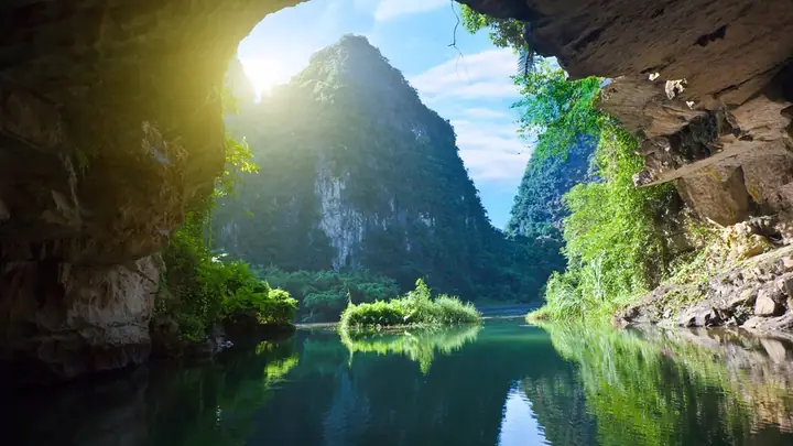 Tour Quảng Bình 2n1đ Khởi Hành Hàng Ngày