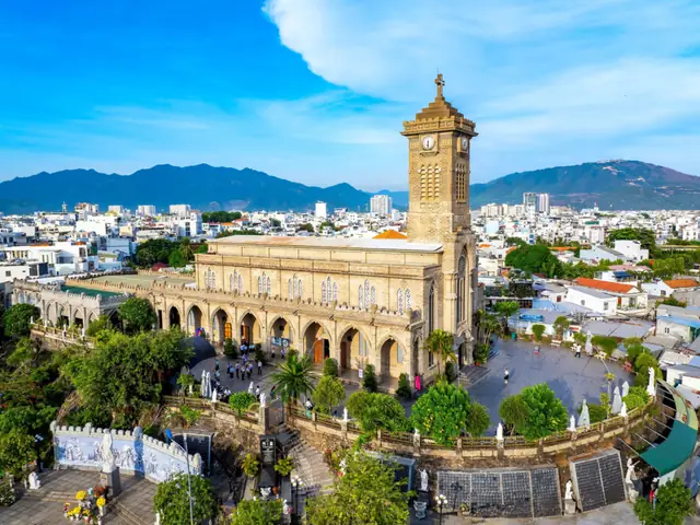 Tour Tham Quan Nha Trang 1 Ngày Uy Tín | Giá Tốt Nhất 2025