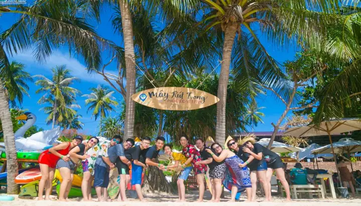 Tour 3 Đảo Phú Quốc | Cano Hòn Móng Tay – Gầm Ghì – Mây Rút ...