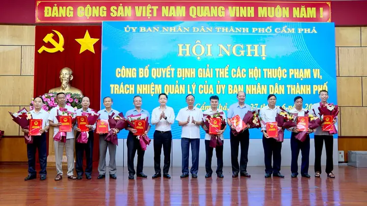 Cổng Thông Tin Điện Tử