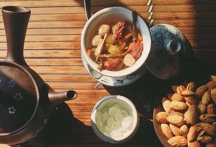 Trà Cung Đình Huế - Top 7 Loại Trà Ngon Nhất Để Làm Quà Biếu Trà Cung Đình Huế - Top 7 Loại Trà Ngon Nhất Để Làm Quà Biếu