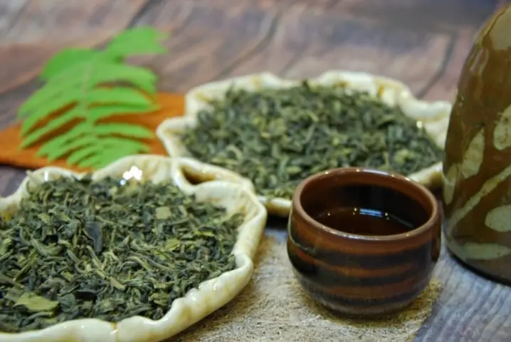 Trà Sâm Dứa Ngọc Quang – Thương Hiệu Trà Sâm Dứa Đà Nẵng Uy Tín Trà Sâm Dứa Ngọc Quang – Thương Hiệu Trà Sâm Dứa Đà Nẵng Uy Tín