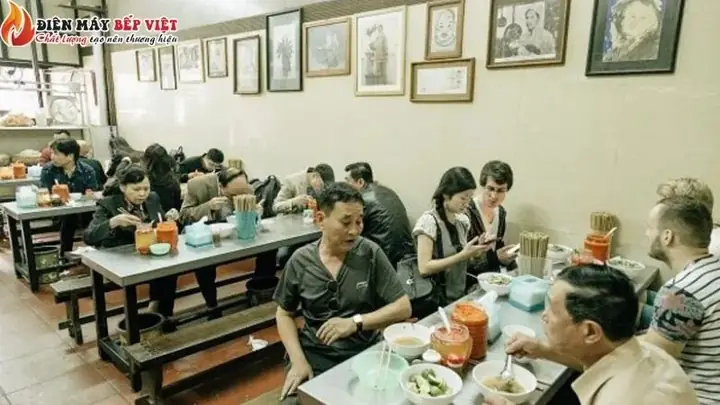 Mẫu Thiết Kế Quán Phở Bình Dân Theo Phong Cách Truyền Thống