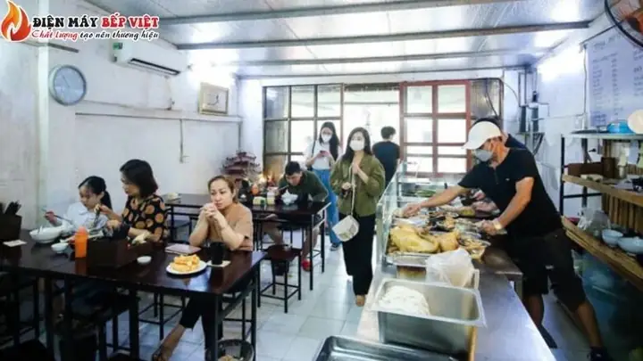 Trang Trí Quán Phở Bình Dân Đẹp Với Phong Cách Hiện Đại