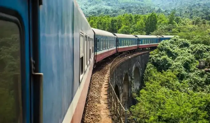Hue To Hoi An By Train