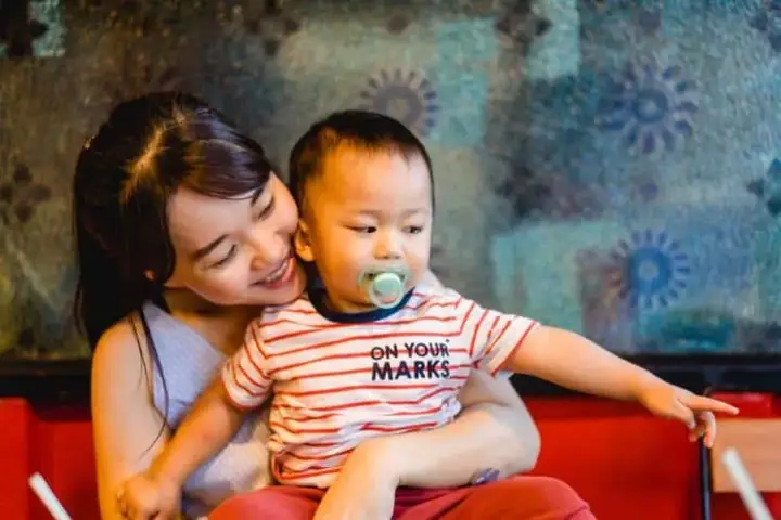 Trẻ 20 Tháng Chưa Biết Nói: Liệu Có Phải Vấn Đề Đáng Lo?