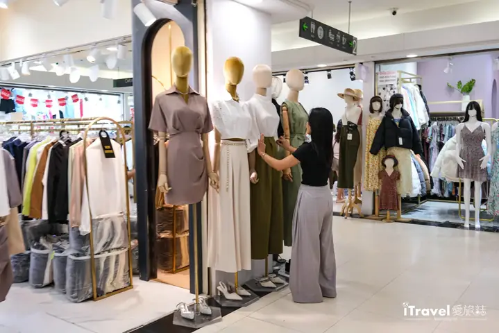 Xe Đẩy Em Bé Là Một Trợ Thủ Đắc Lực Hay Chỉ Cần Mua Một Chiếc Xe Đẩy Xe Đẩy Em Bé Là Một Trợ Thủ Đắc Lực Hay Chỉ Cần Mua Một Chiếc Xe Đẩy