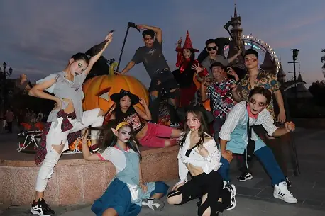 Sự Tích Halloween: Câu Chuyện Về Jack Và Con Quỷ Biết Giữ Lời Hứa Sự Tích Halloween: Câu Chuyện Về Jack Và Con Quỷ Biết Giữ Lời Hứa