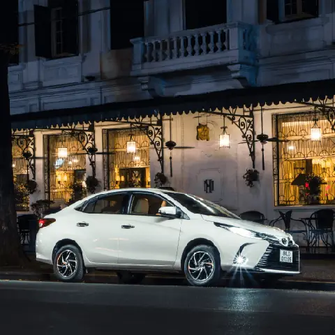 Trung Bình 1 Lít Xăng Ô Tô Đi Được Bao Nhiêu Km? | Toyota
