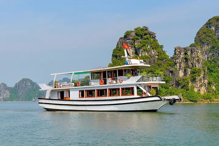 Tourhà Nội – Hạ Long - Hang Sửng Sốt - Đảo Titop
