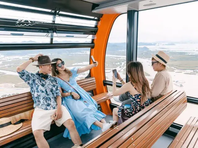 Gửi Xe Tại Bến Đồng Bài Và Đi Bằng Phà Hoặc Cáp Treo Gửi Xe Tại Bến Đồng Bài Và Đi Bằng Phà Hoặc Cáp Treo