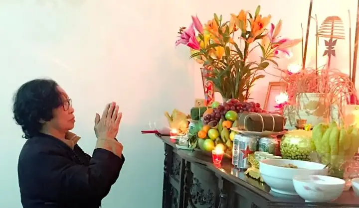 Cúng Giao Thừa Bính Ngọ 2026: Phong Tục, Mâm Cúng, Văn Khấn