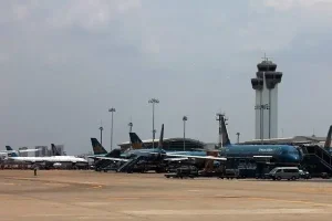 Vé Máy Bay Vietnam Airlines Chặng Sài Gòn - Huế