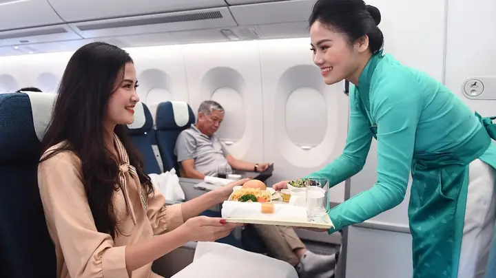 Dịch Vụ, Tiện Ích Của Hạng Phổ Thông Đặc Biệt