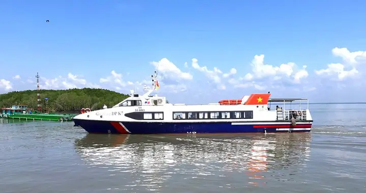 Review Tàu Cao Tốc Đi Cần Giờ: An Toàn - Nhanh Chóng - Tiện Nghi