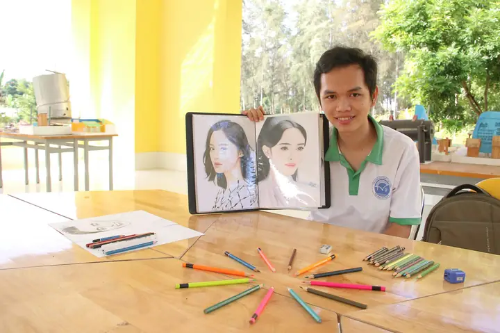 Vẽ Tranh Tình Yêu Bằng Bút Chì