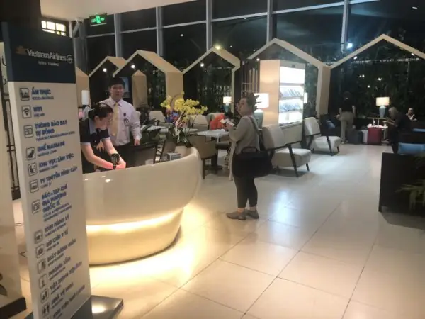 The Vietnam Airlines Lotus Lounge The Vietnam Airlines Lotus Lounge