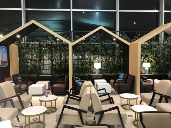 The Vietnam Airlines Lotus Lounge The Vietnam Airlines Lotus Lounge