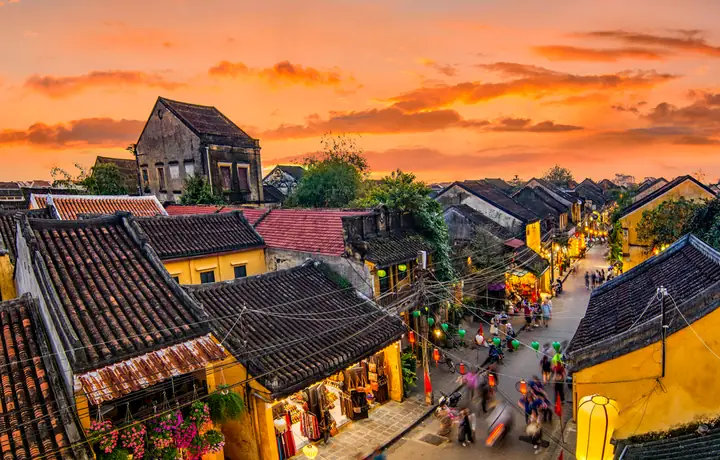 Chuyển Từ Phố Cổ Hội An Đến Vinpearl Nam Hội An Bằng Cách Nào? Chuyển Từ Phố Cổ Hội An Đến Vinpearl Nam Hội An Bằng Cách Nào?