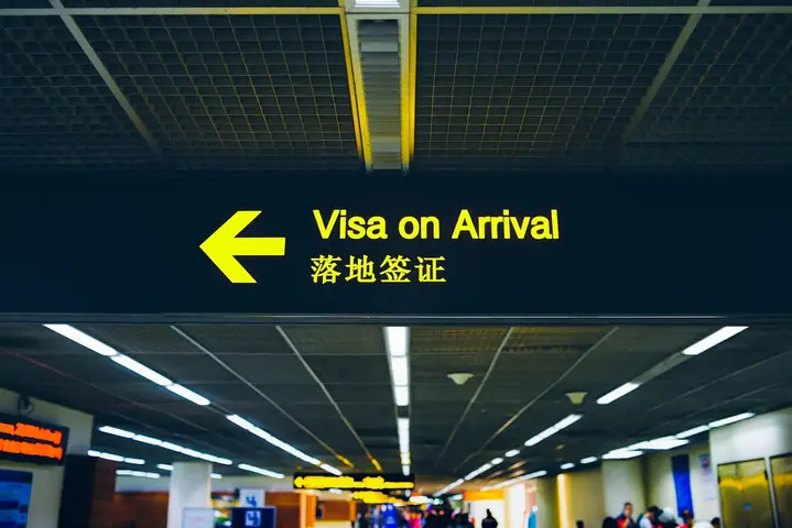 Visa On Arrival Là Gì? Điều Cần Biết Khi Đến Nơi Mới Xin Visa | Vietjet Air