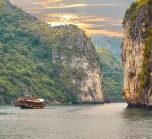 Best & Worst Times To Visit Hanoi 2026 | First-timers' Guide