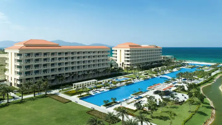 Resort In Danang Vietnam | Sheraton Grand Danang Resort ...