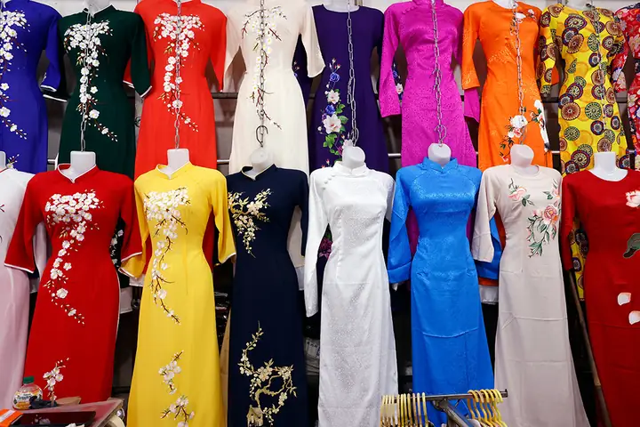Where To Buy Ao Dai In Hanoi: Top 10 List Of Trusted Shops