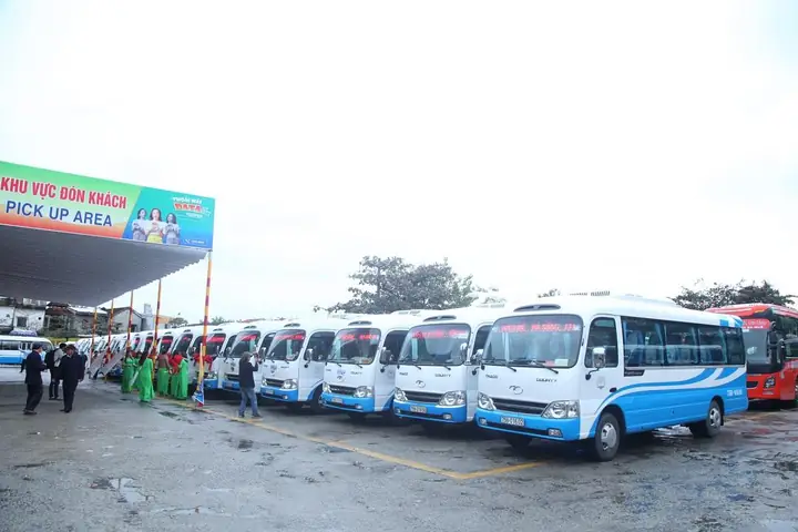 Xe Buýt Huế: Lịch Chạy, Lộ Trình, Giá Vé Cập Nhật Mới Nhất Xe Buýt Huế: Lịch Chạy, Lộ Trình, Giá Vé Cập Nhật Mới Nhất