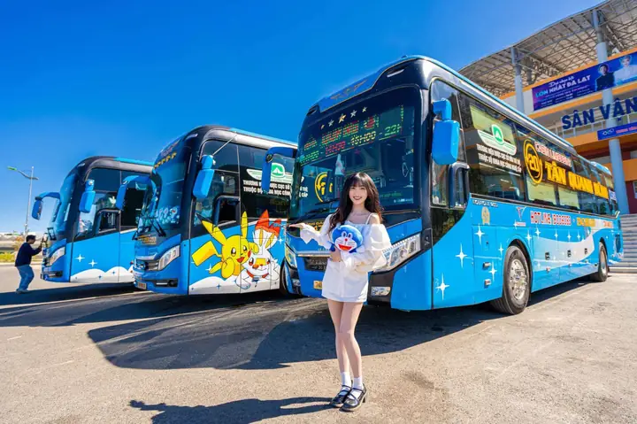 Amazing Limousine: Xe Limousine Giường Nằm Đi Đà Lạt