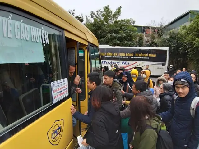 10. Xe Khách Hà Tĩnh Sài Gòn Hoàng Hà