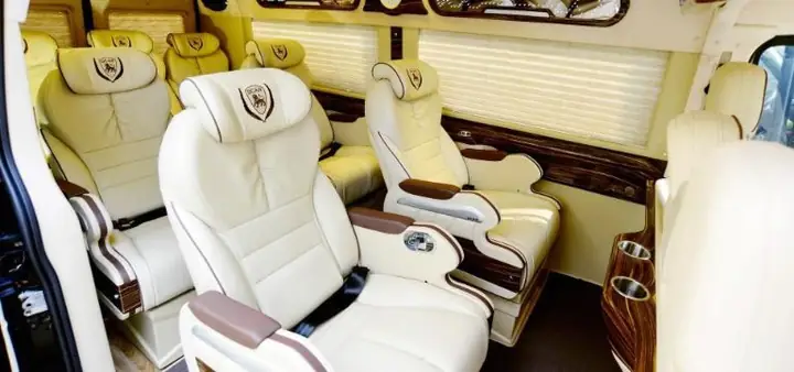 Xe Limousine Đức Lộc Nha Trang
