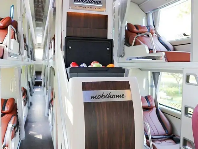Xe Limousine Hoàng Huy