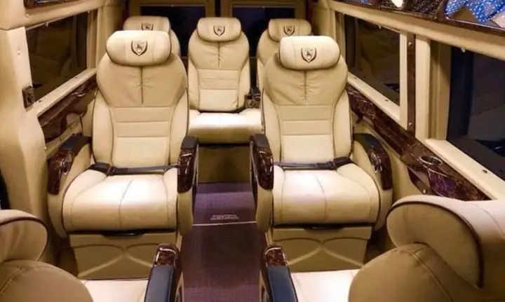 Xe Limousine Cát Thiên Hải Travel